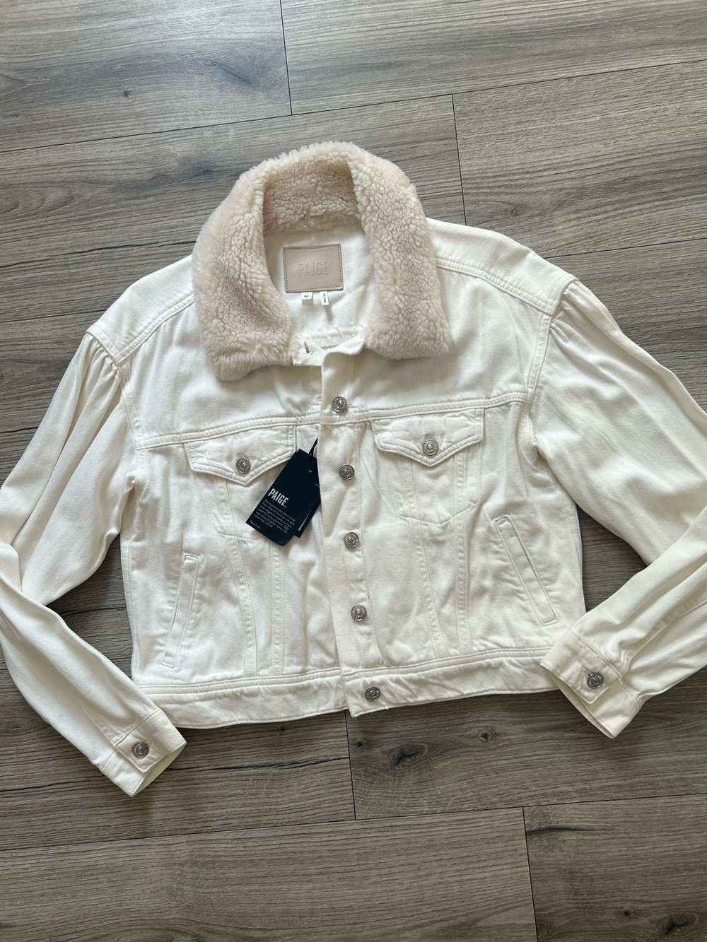 PAIGE - Blythe Jacket tone Ecru Denim Jacket NWT Medium